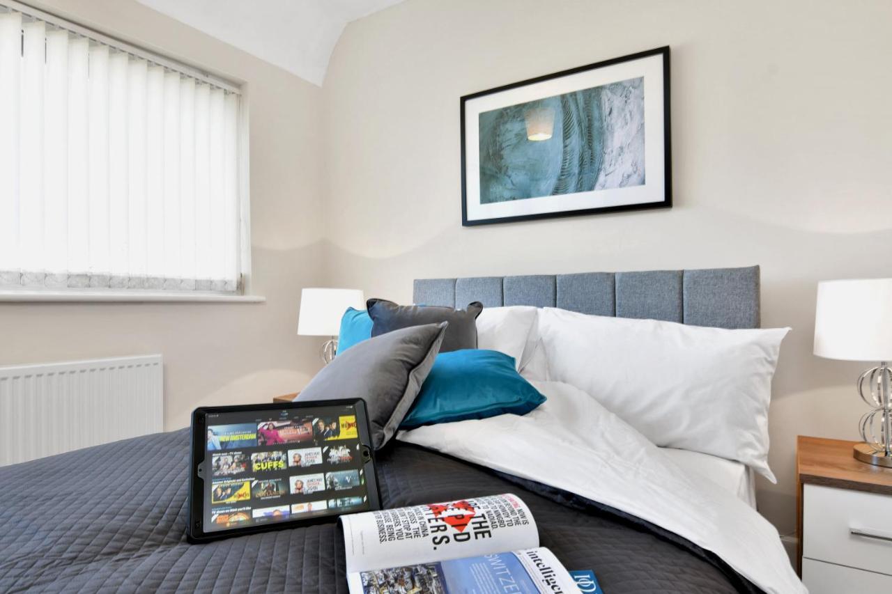 Xclusive Living Stay Near Airport & Nec, The Whitecroft Sheldon  Экстерьер фото