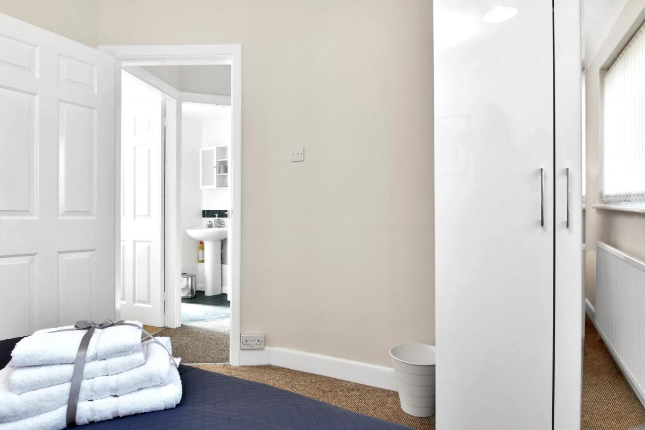 Xclusive Living Stay Near Airport & Nec, The Whitecroft Sheldon  Экстерьер фото