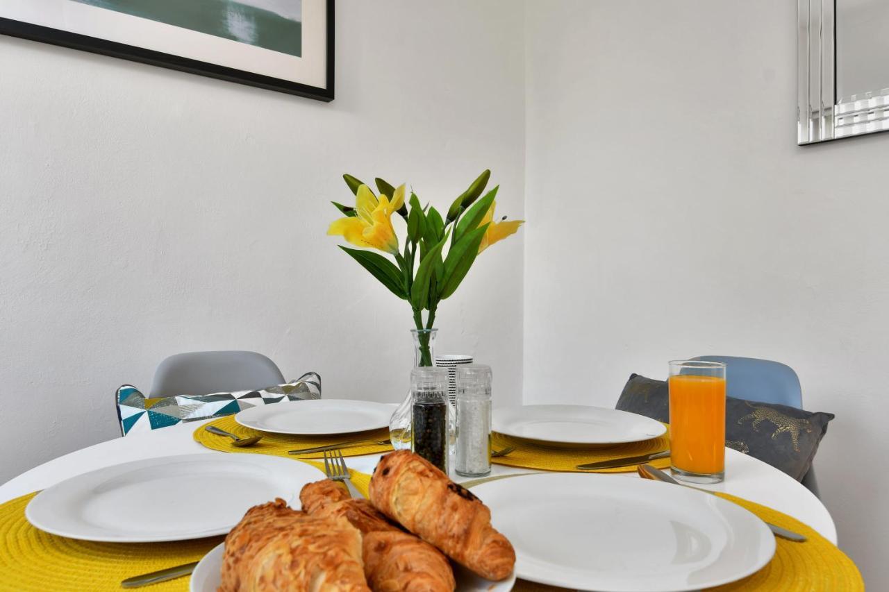 Xclusive Living Stay Near Airport & Nec, The Whitecroft Sheldon  Экстерьер фото